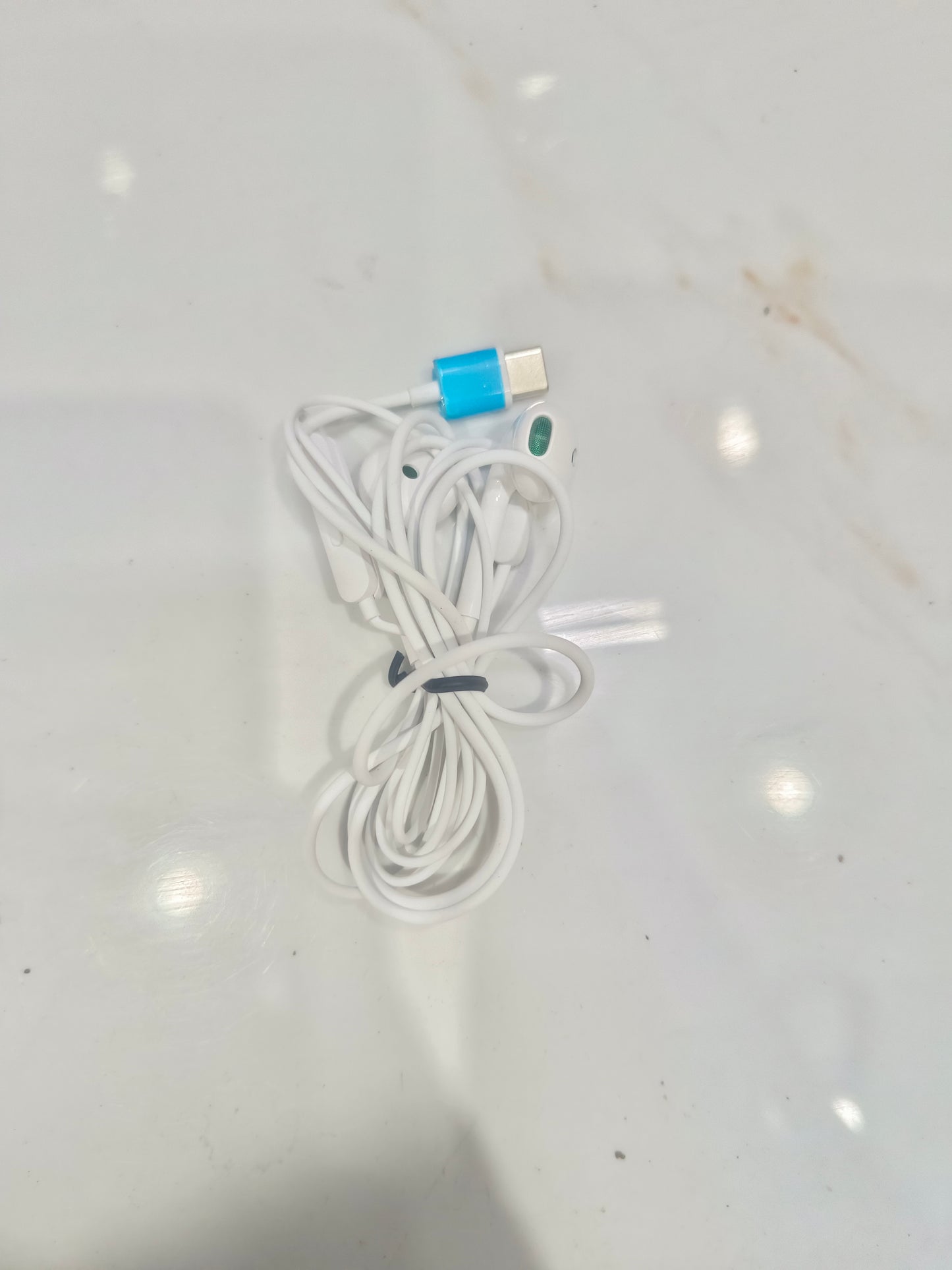 VIVO (C-TYPE) EARPHONES