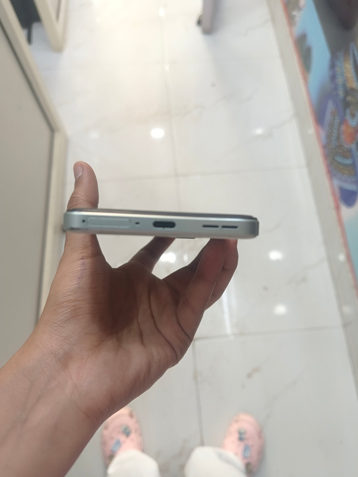 Dealshut Phone ONEPLUS NORD CE4 LITE        8/128