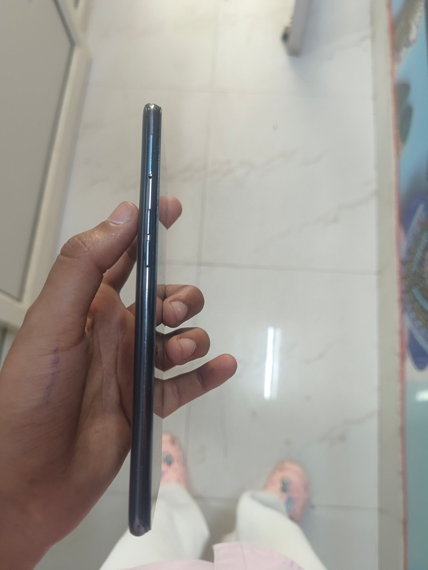 Dealshut Phone Oppo F17 Pro    8/128