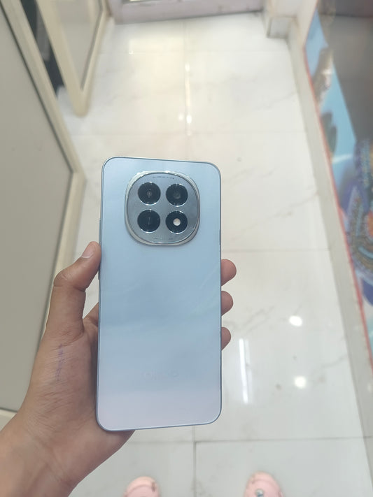 Dealshut Phone Oppo F29    8/128