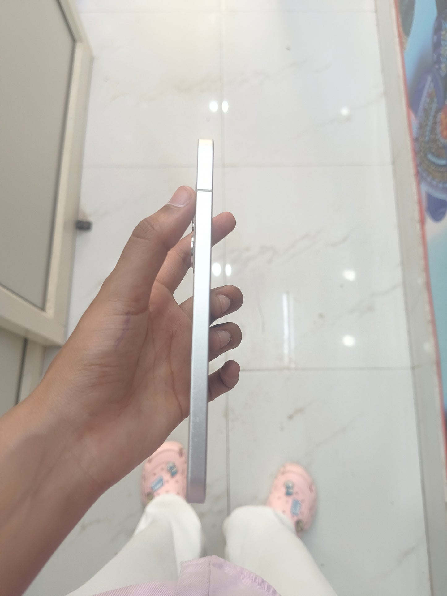 Dealshut Phone Oppo Reno 13      8/256