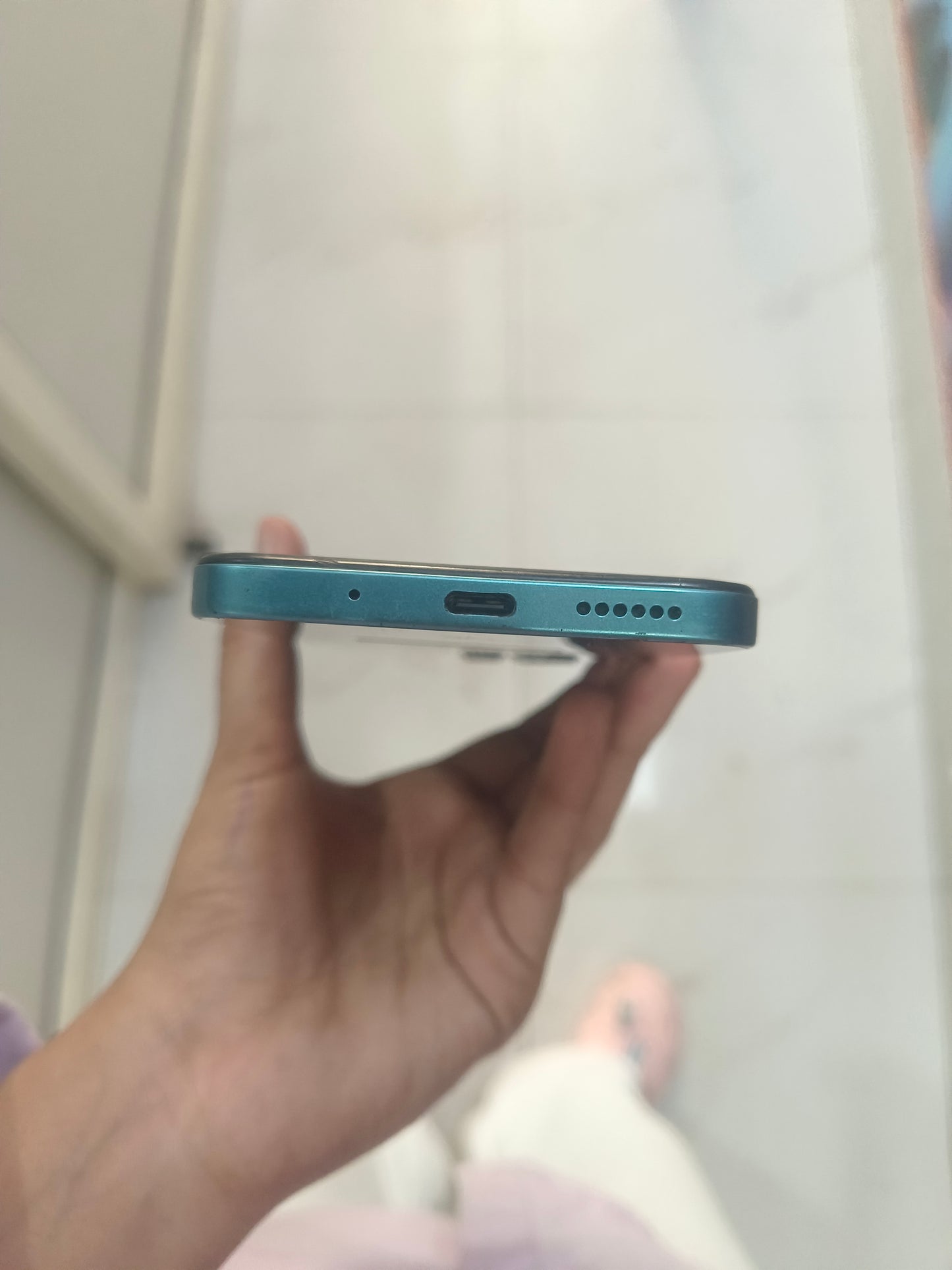Dealshut Phone Poco M6 Pro      6/128