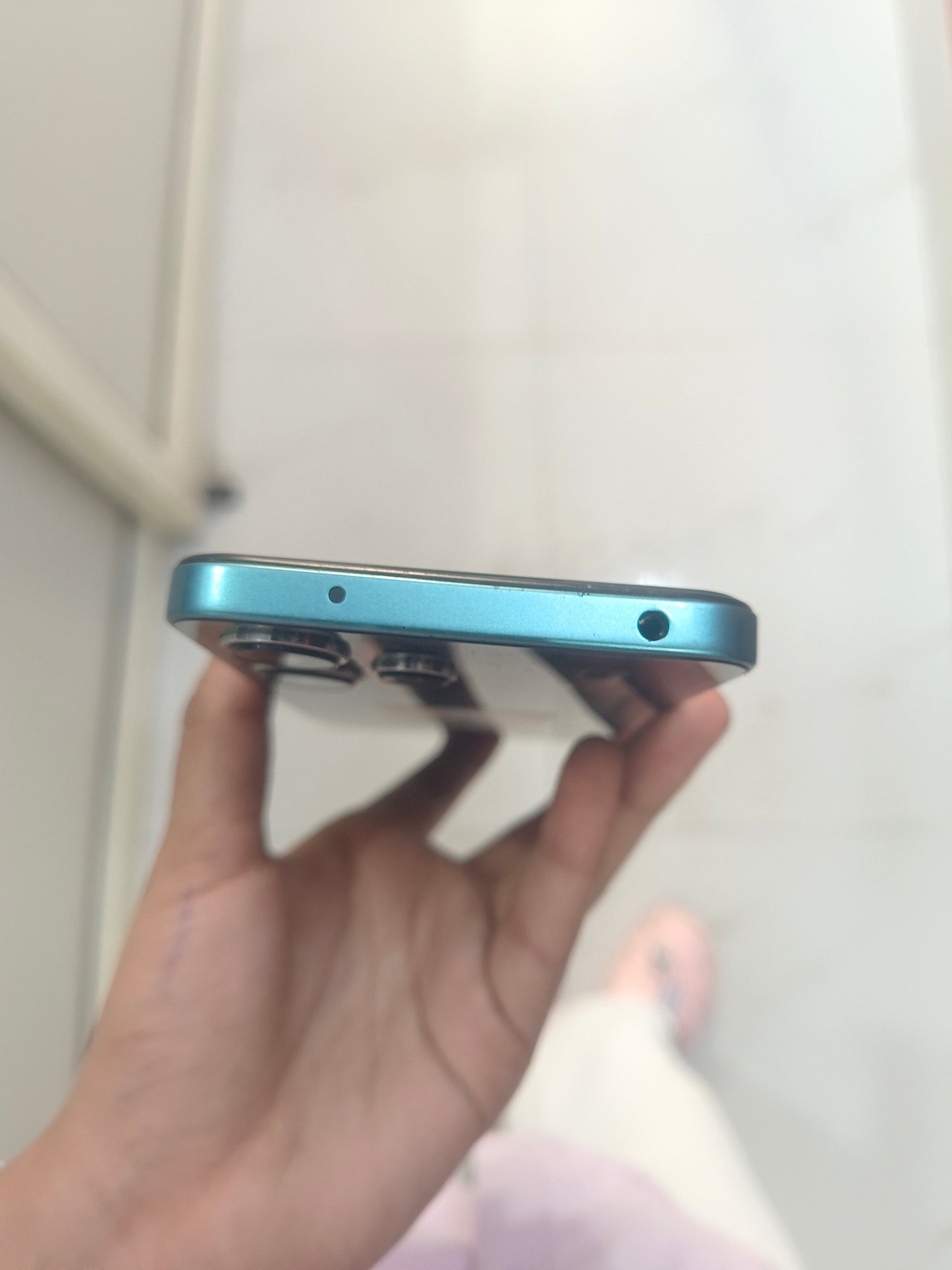 Dealshut Phone Poco M6 Pro      6/128