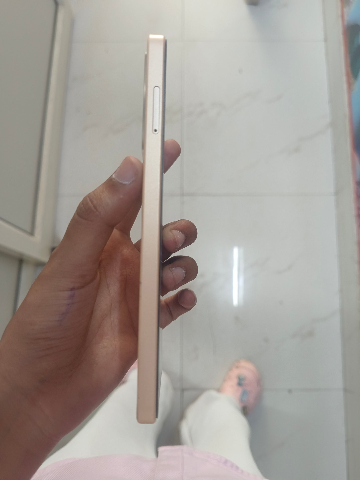 Dealshut Phone Poco x6 Neo    8/128