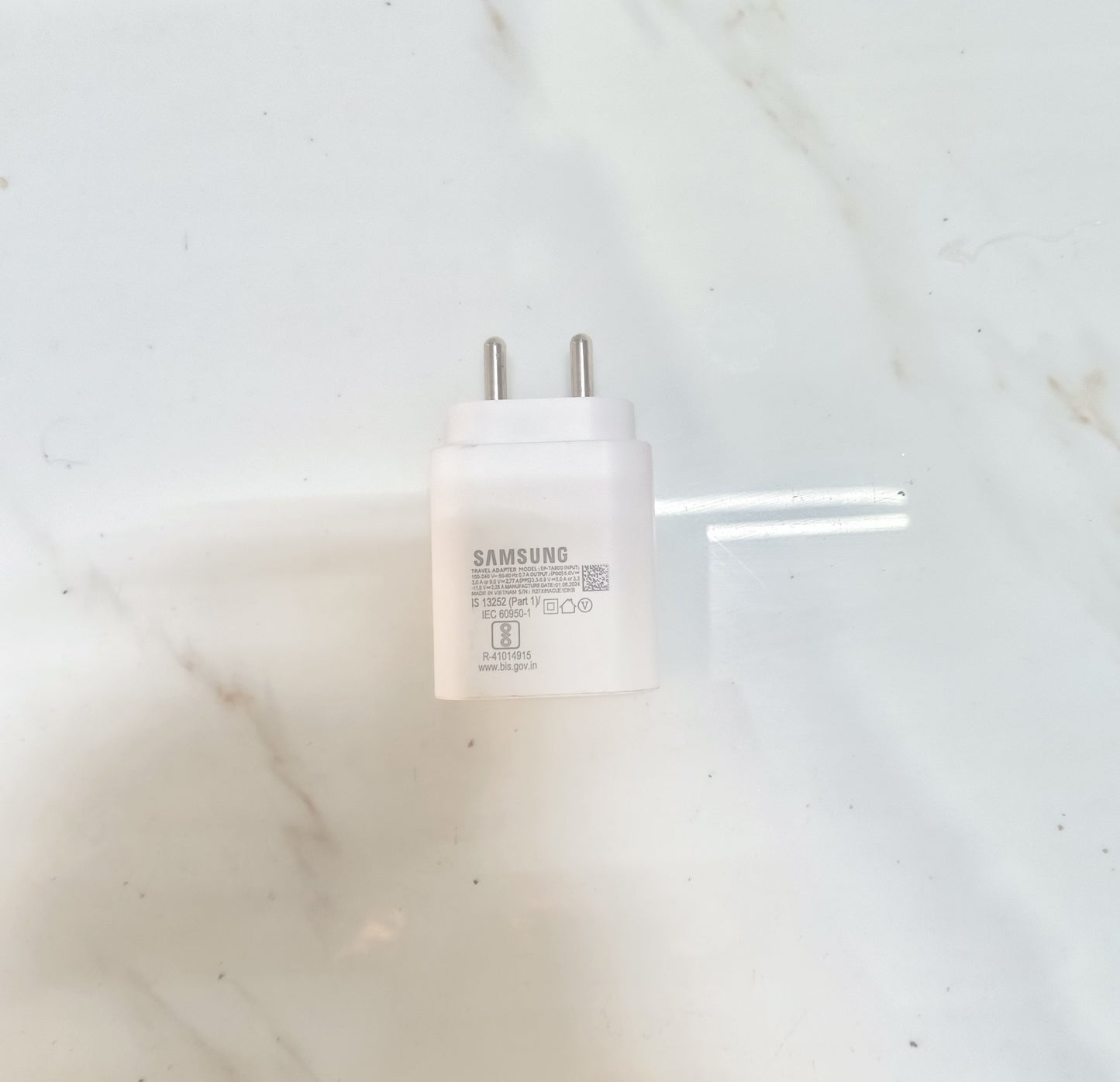 SAMSUNG 25W PD 3.0 SUPAR FAST CHARGING