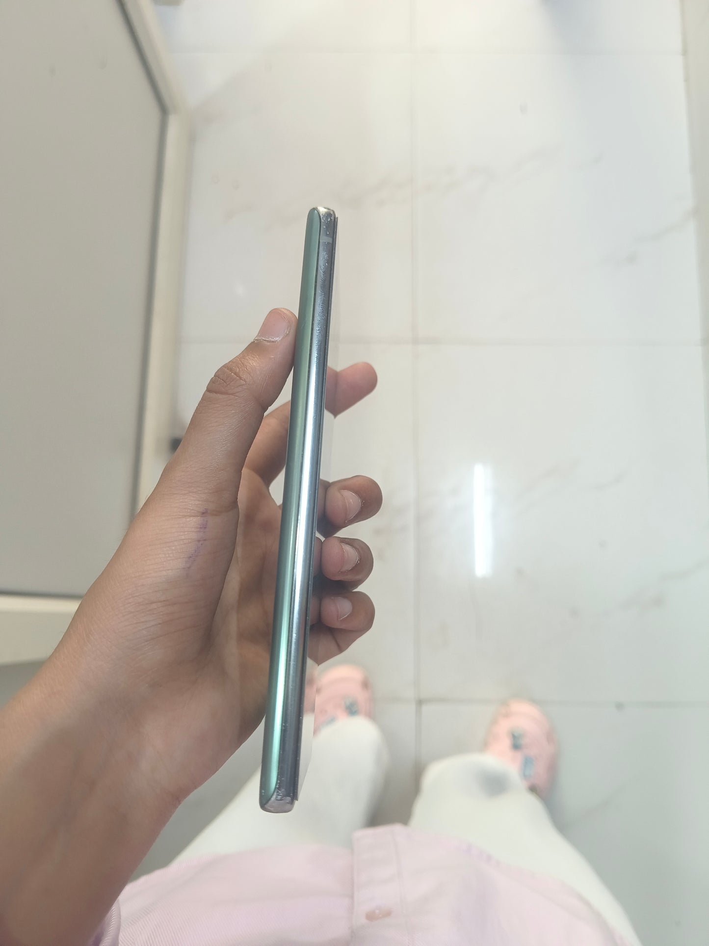 Dealshut Phone Samsung Note 20     8/256