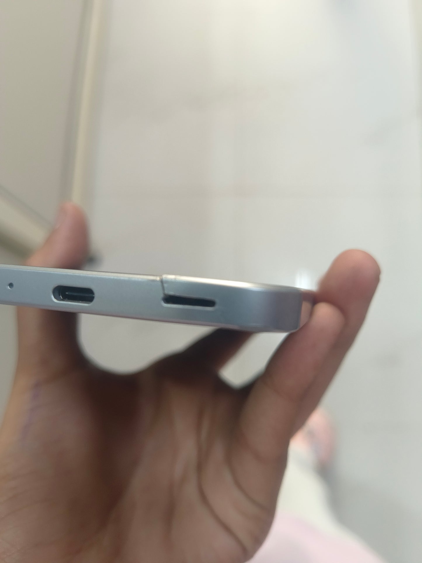 Dealshut Phone Samsung Galaxy A17     8/128