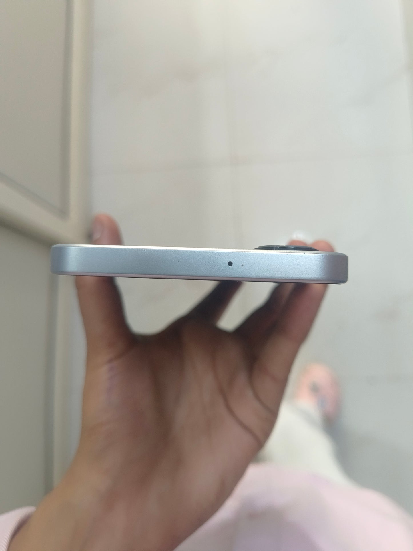 Dealshut Phone SAMSUNG GALAXY A17        8/128