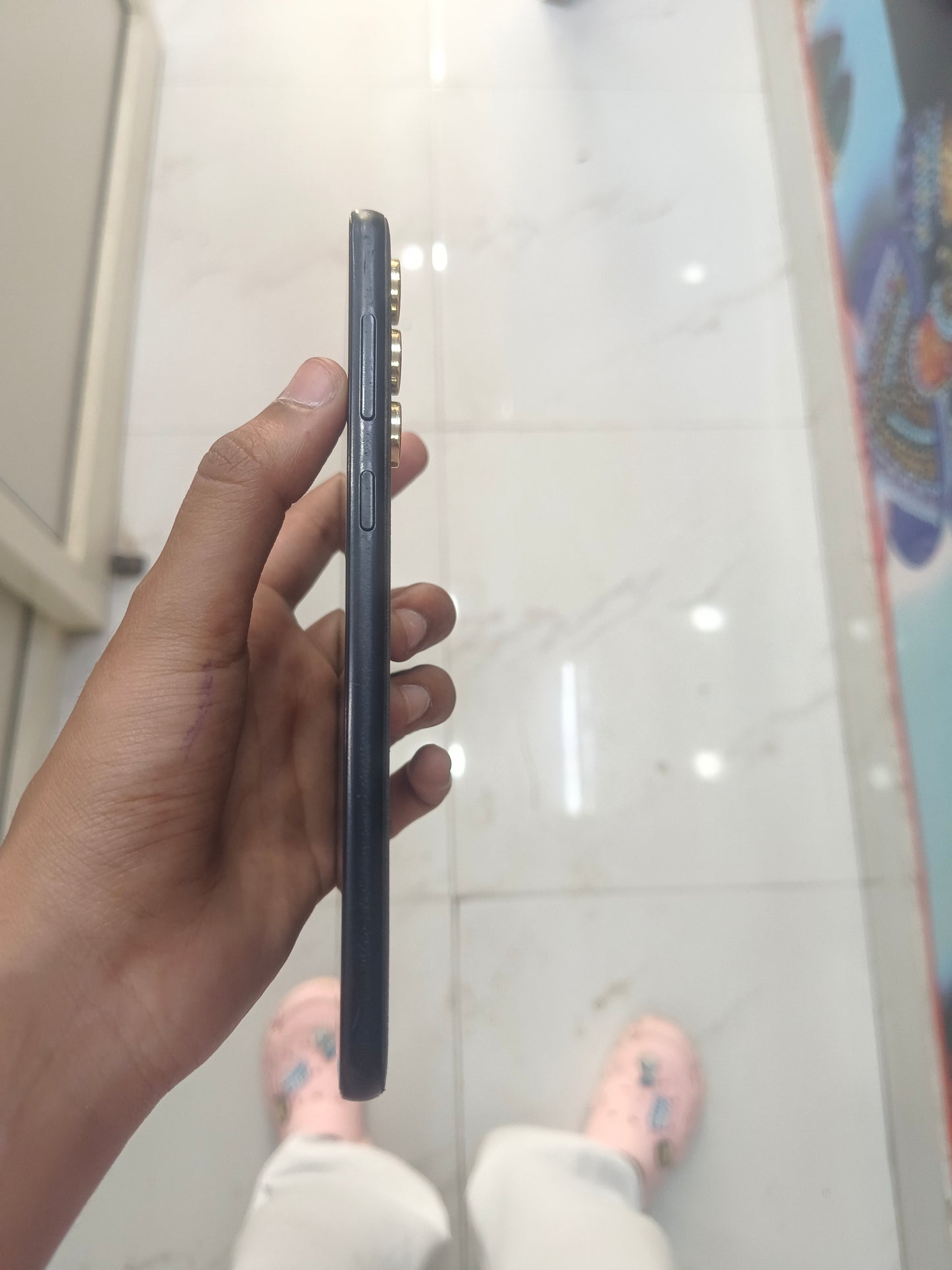 Dealshut Phone Samsung galaxy F55    8/256