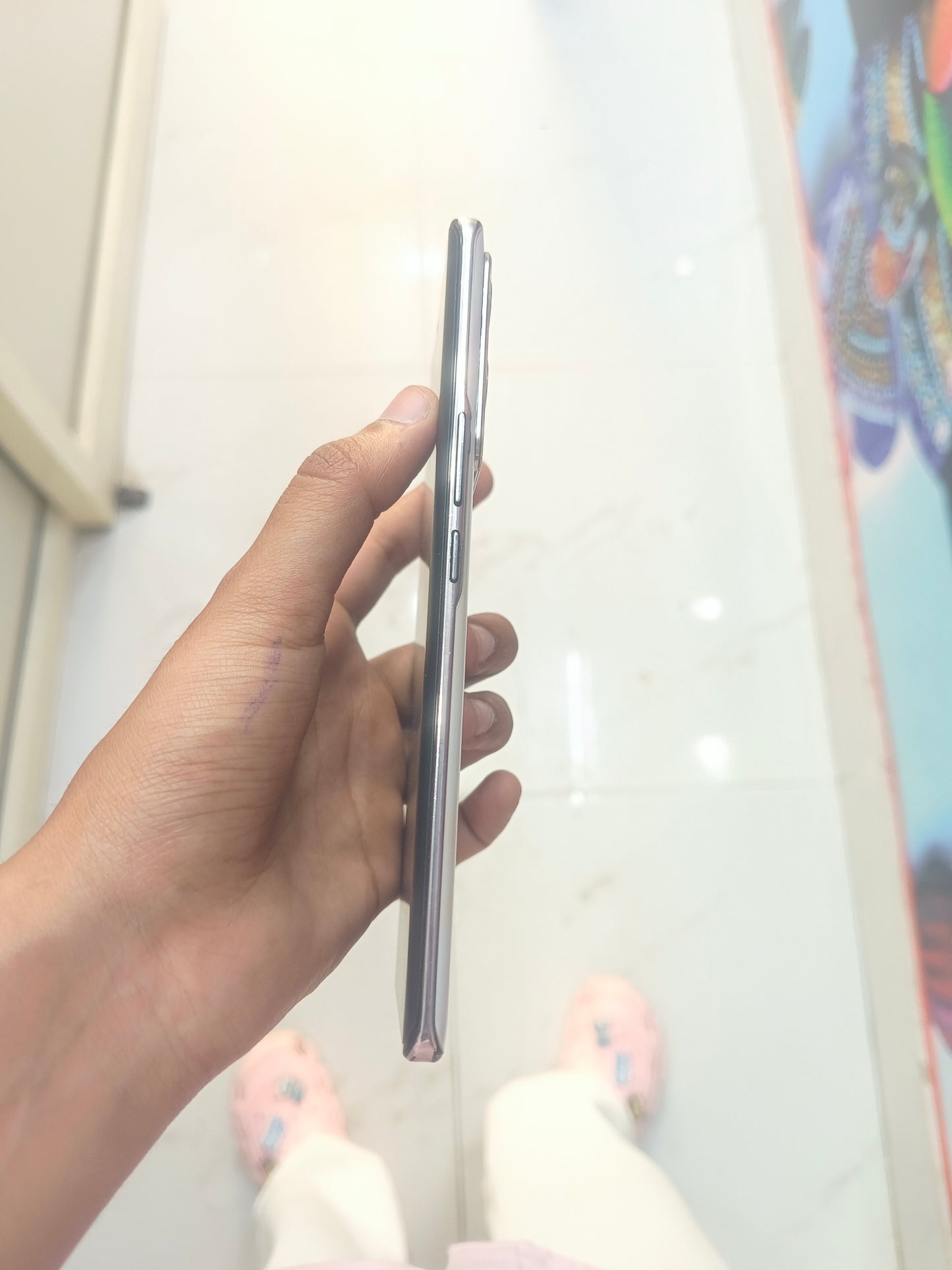 Dealshut Phone VIVO T2 PRO        12/256