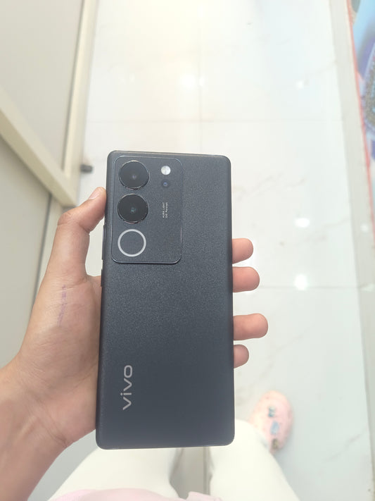 Dealshut Phone Vivo V29 Pro    8/256