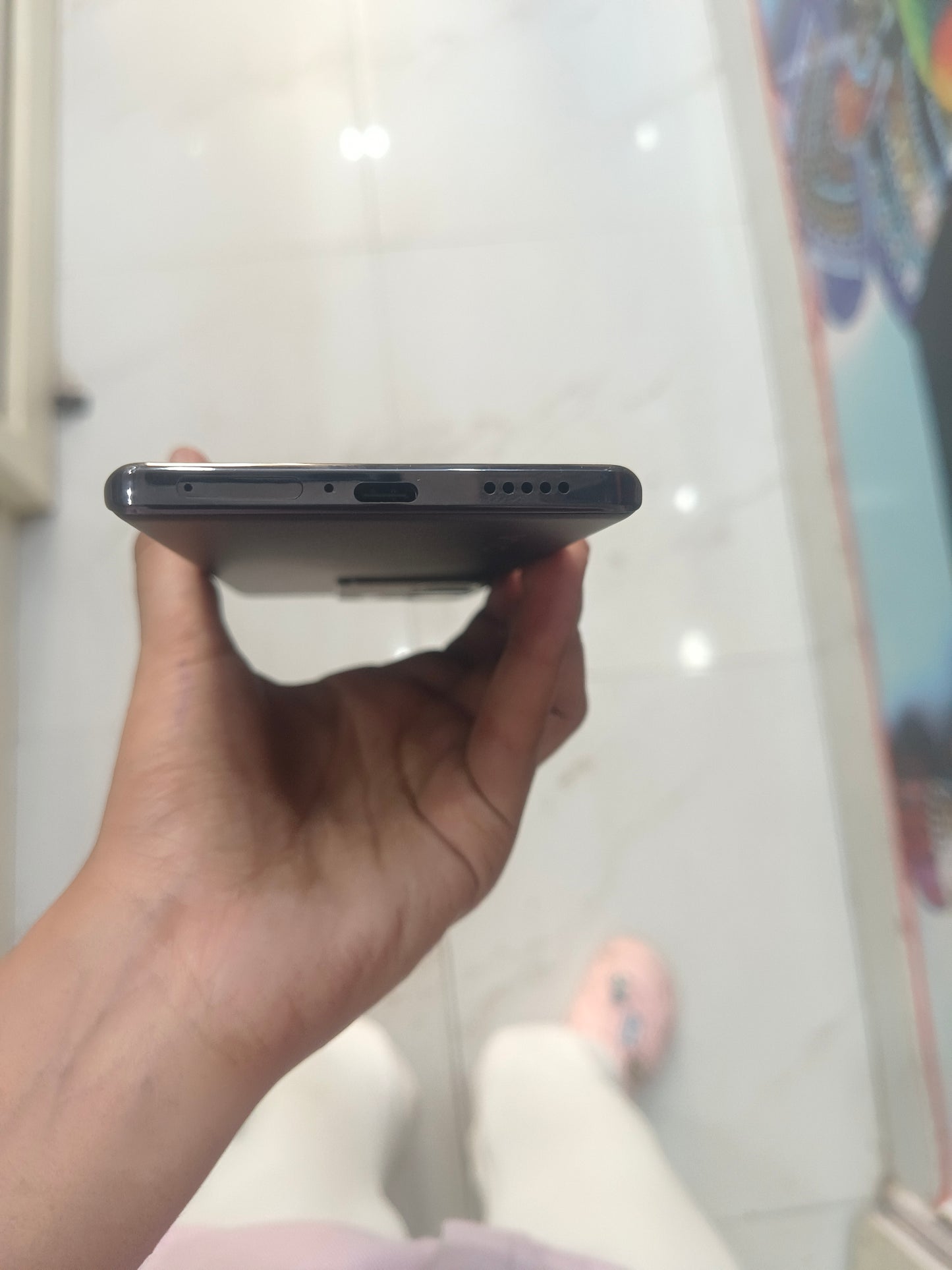 Dealshut Phone Vivo V29 Pro    8/256
