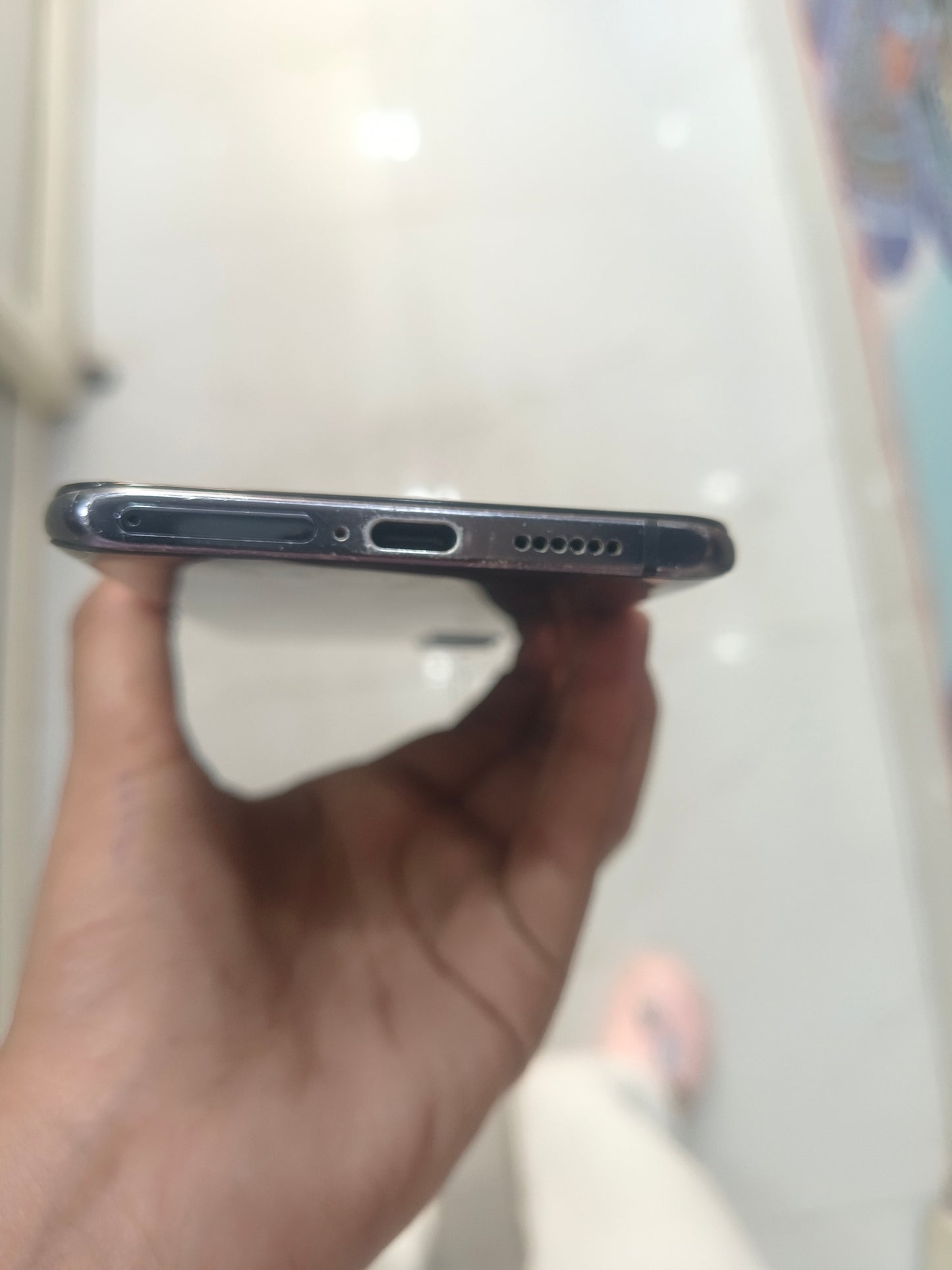 Dealshut Phone VIVO X50     8/128