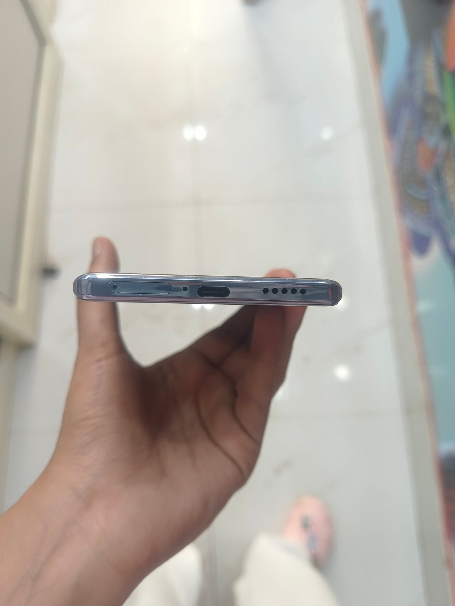 Dealshut Phone Vivo S17 T       12/256