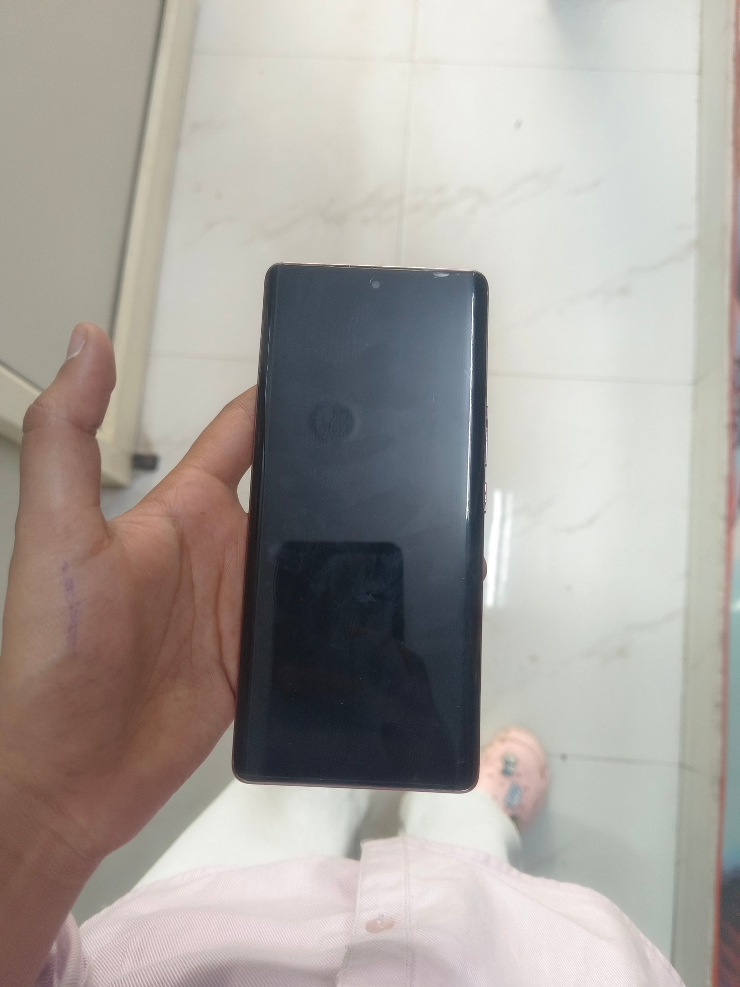 Dealshut Phone Vivo V29 Pro    12/256