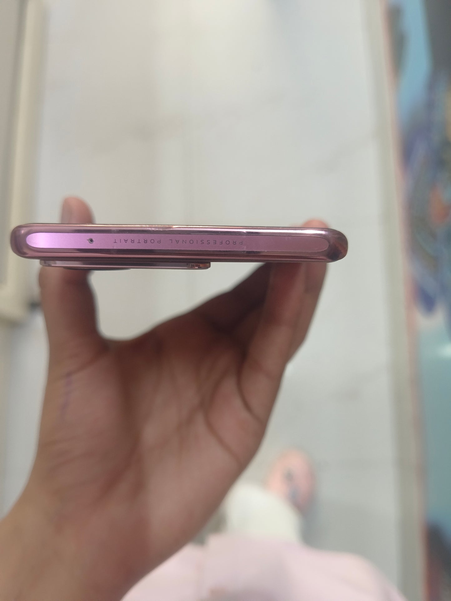 Dealshut Phone Vivo V29 Pro    12/256