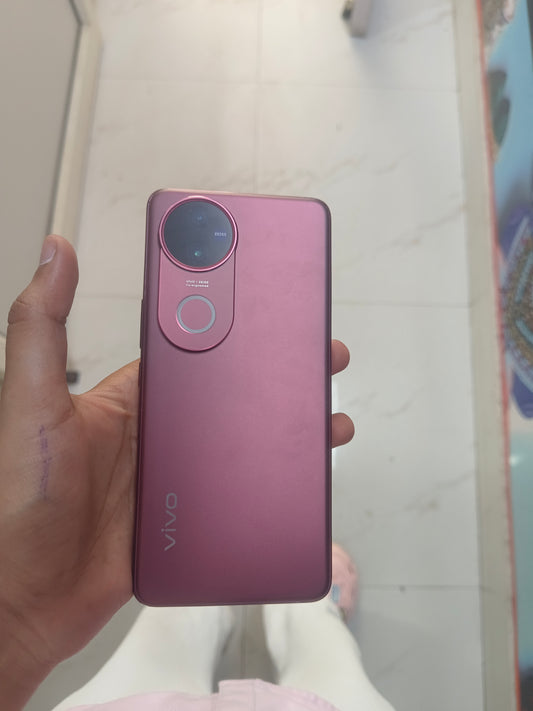Dealshut Phone Vivo V50    8/128
