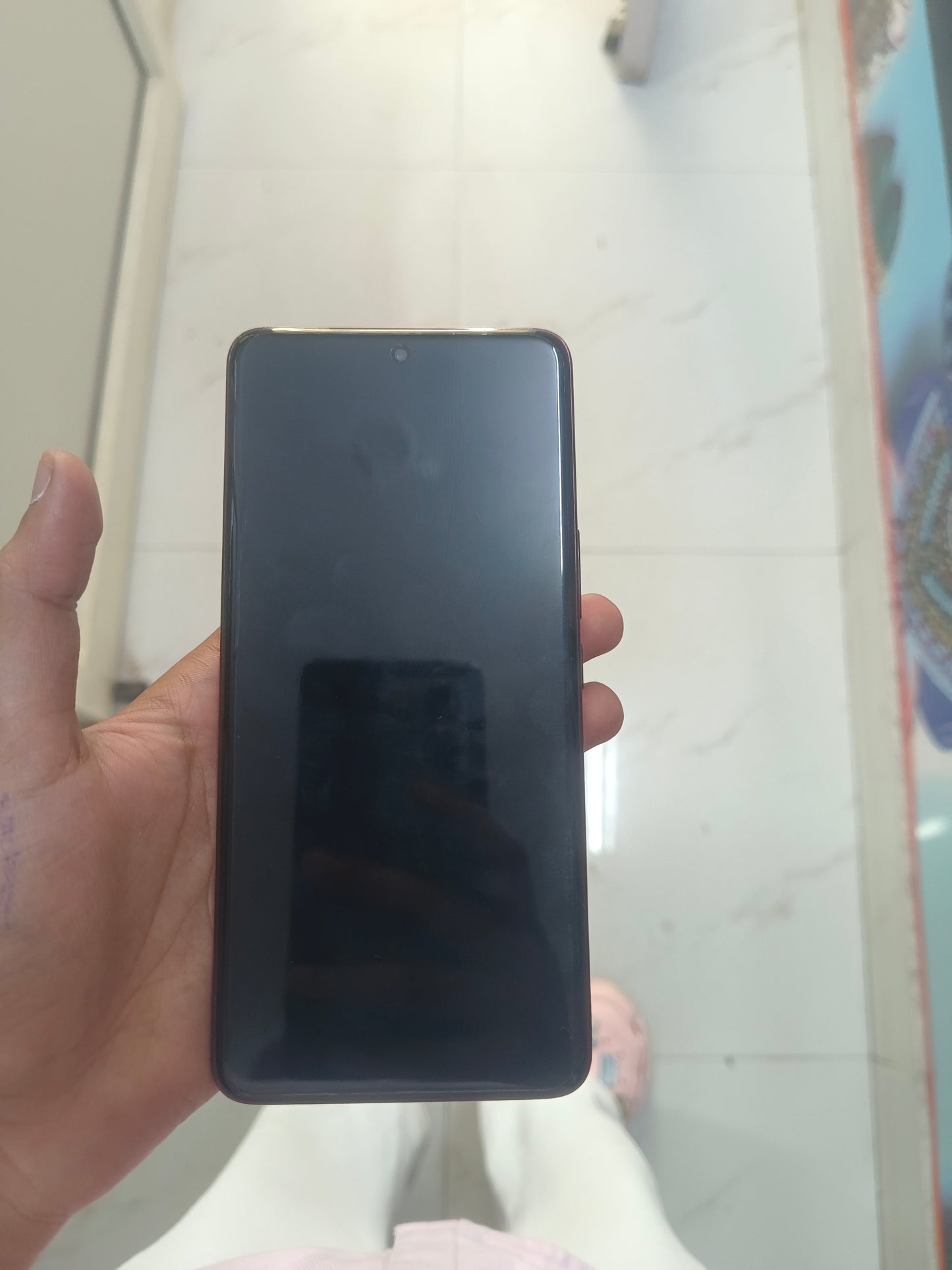 Dealshut Phone Vivo V50    8/128