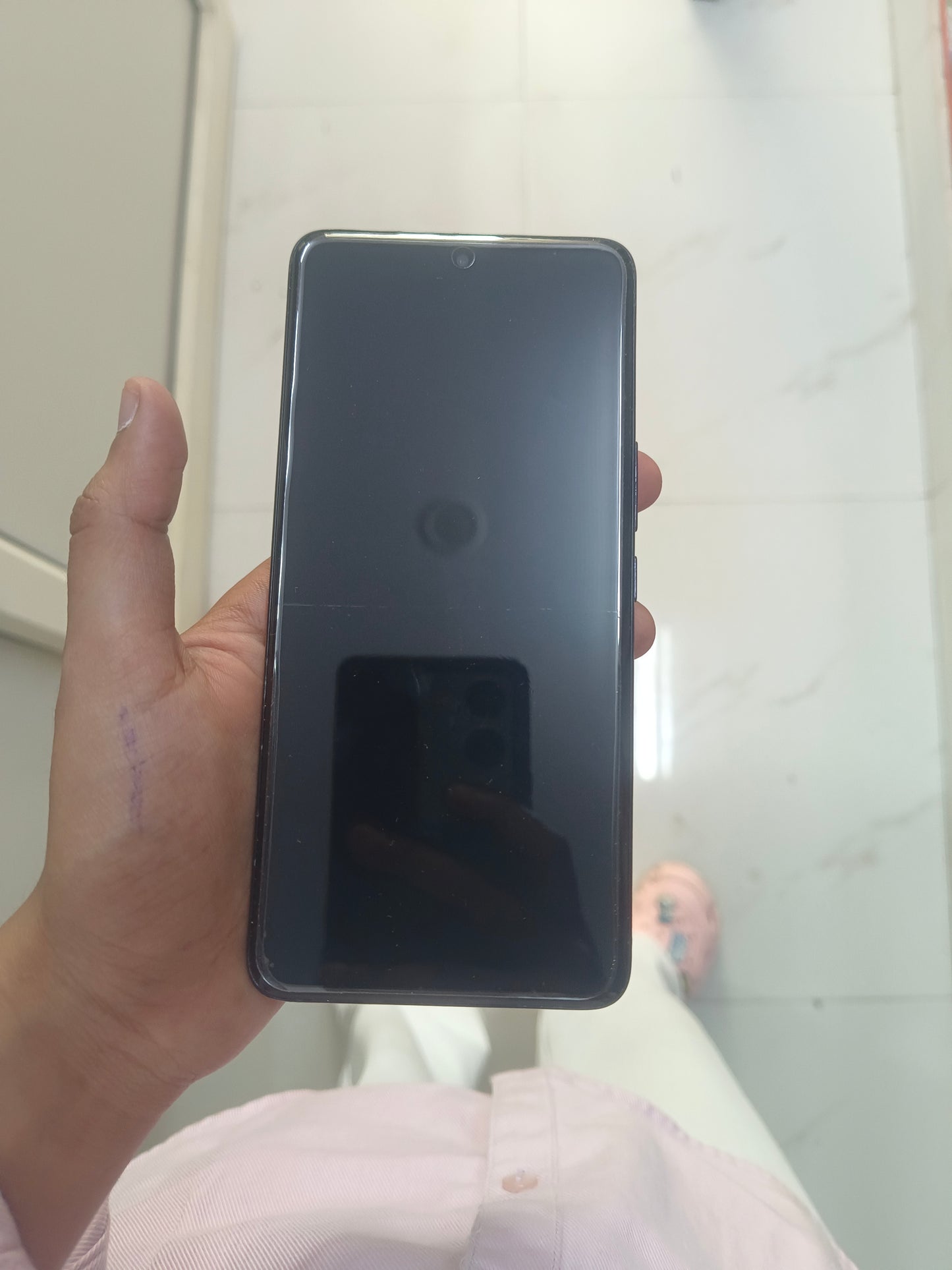 Dealshut Phone Vivo V50e       8/128