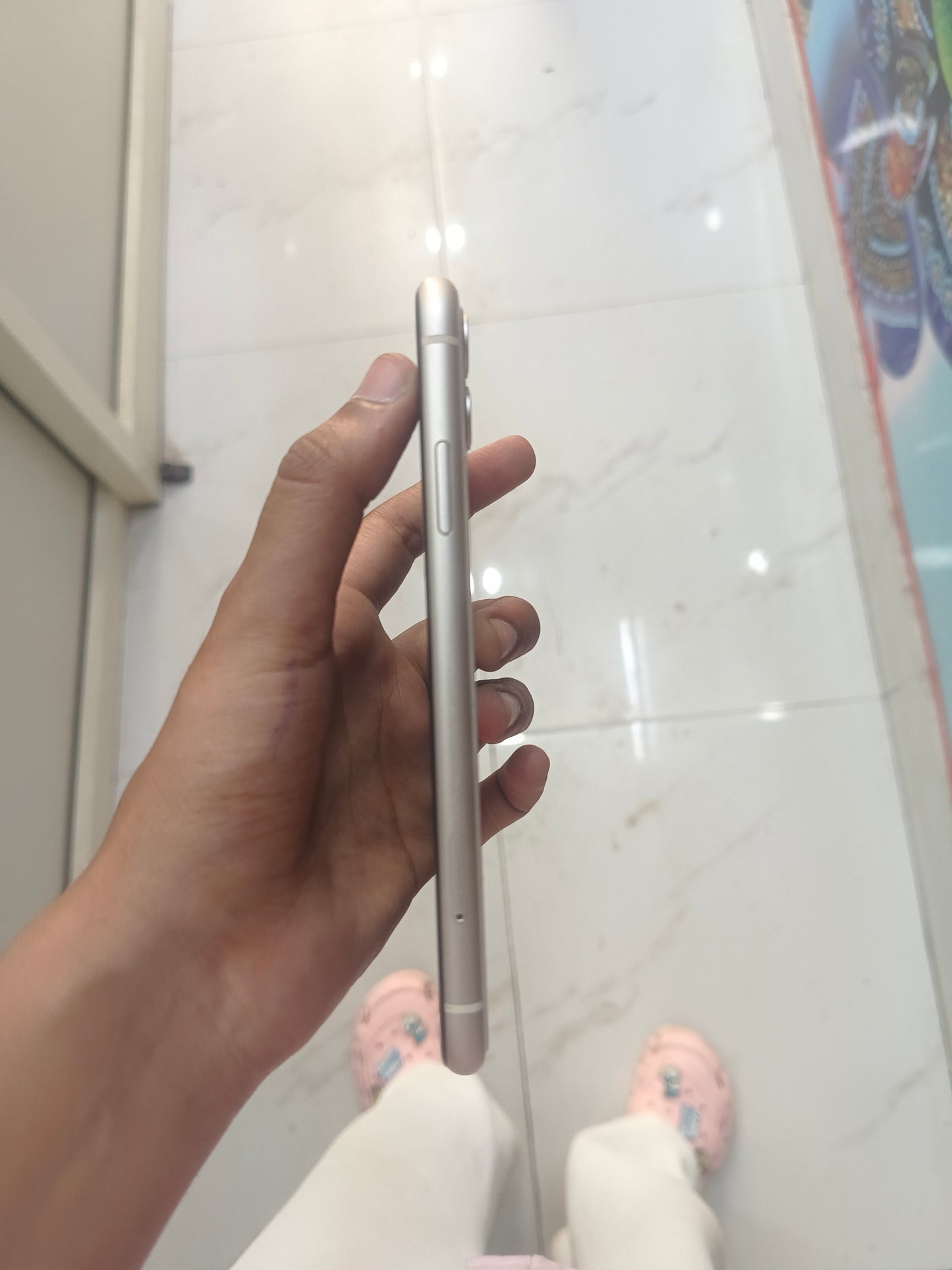 Dealshut Phone iPHONE 11