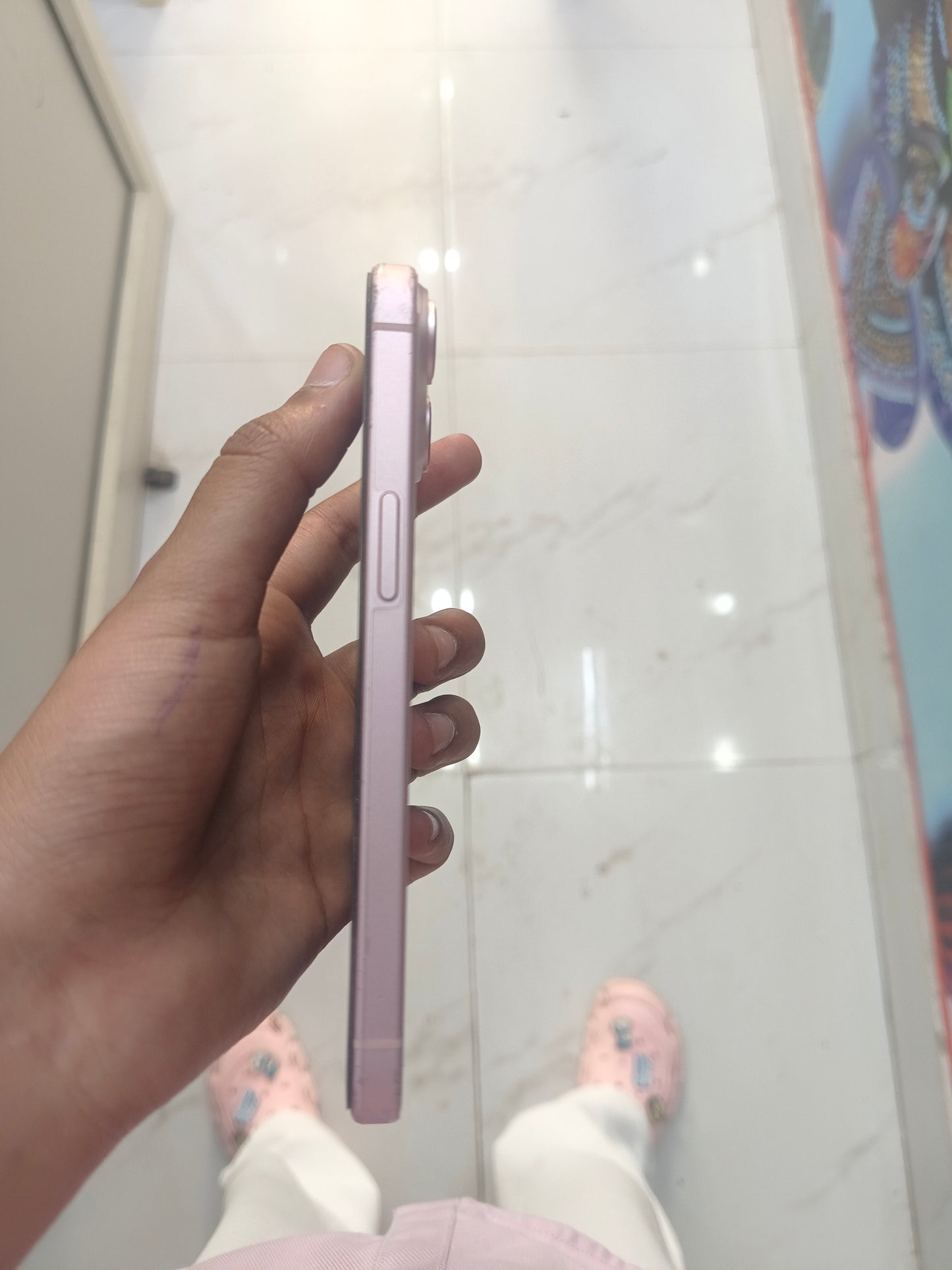 Dealshut Phone iPHONE 15