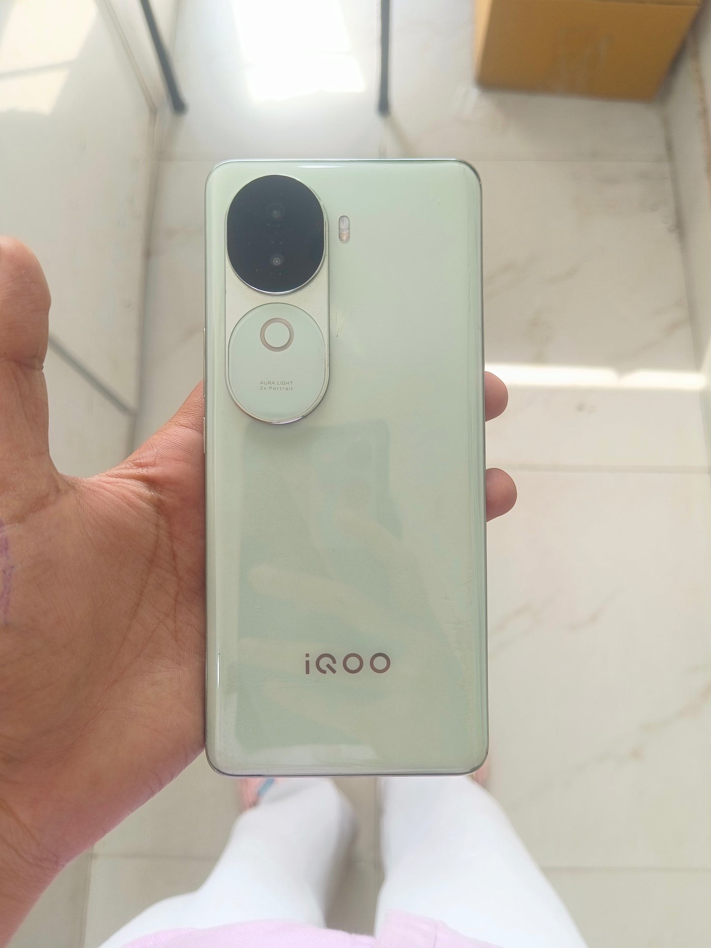 Dealshut Phone iQOO Z9s