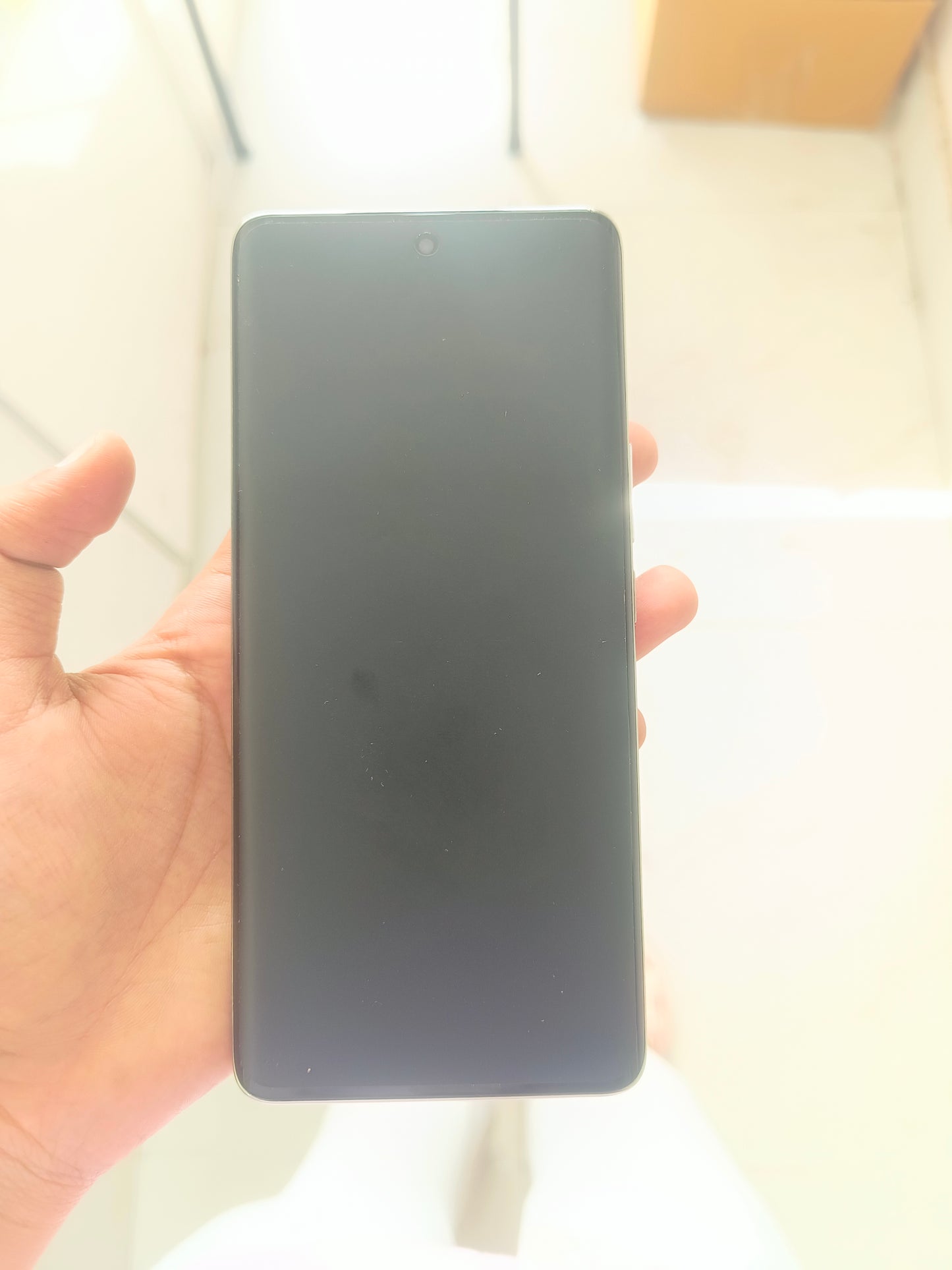 Dealshut Phone iQOO Z9s