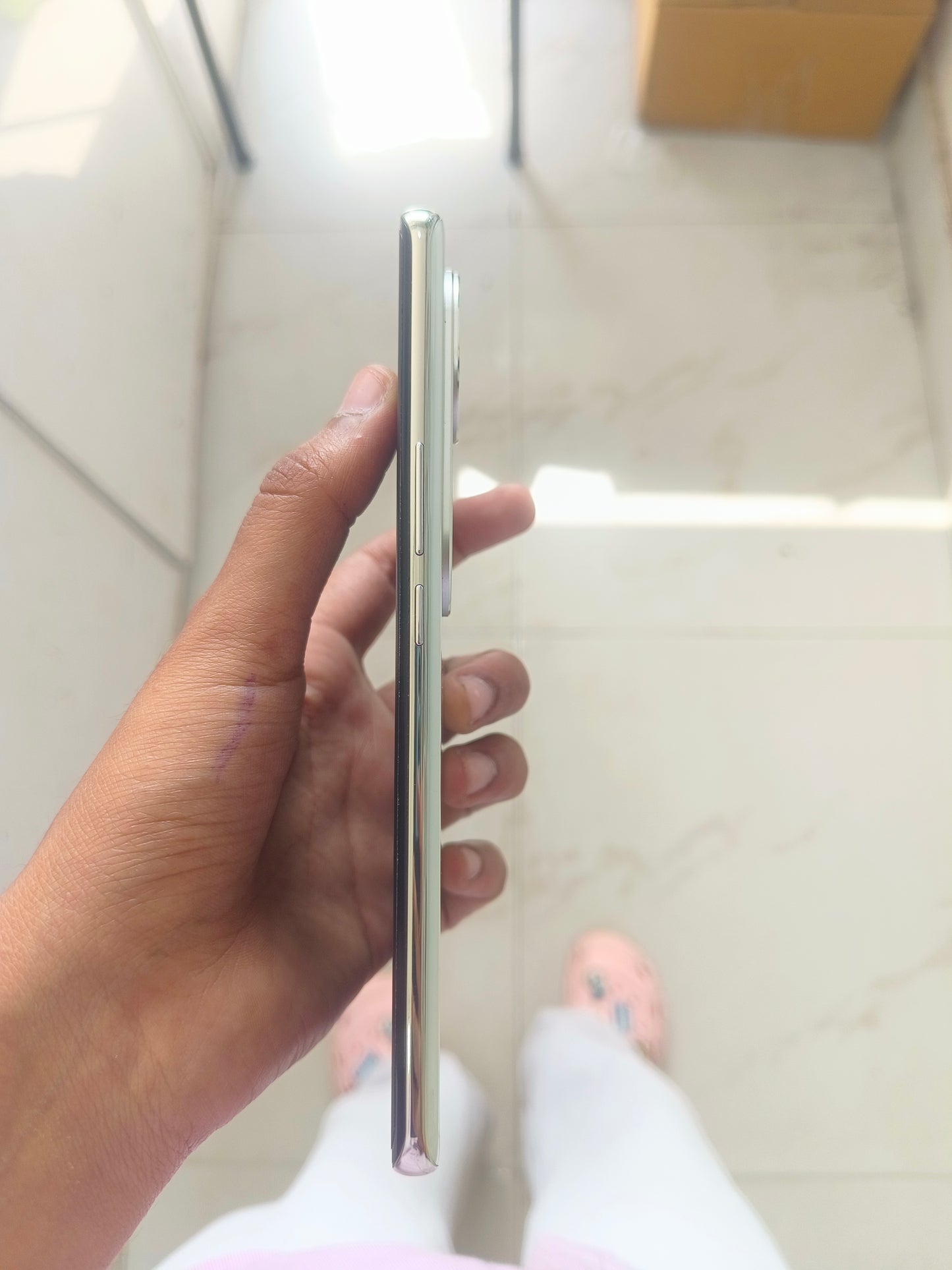 Dealshut Phone IQOO Z9s